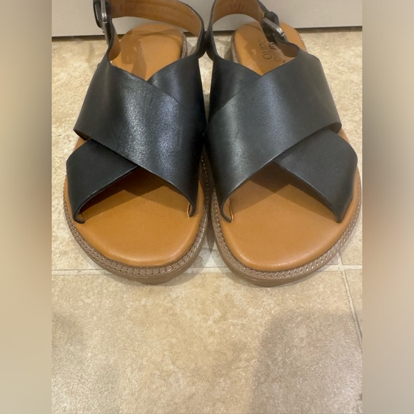 Franco Sarto Black Leather Sandals - Picture 3 of 4